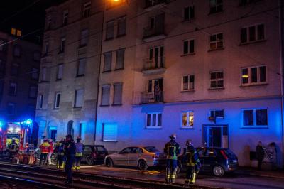 Stuttgart West: Brand in Wohnhaus mit mehreren Verletzten